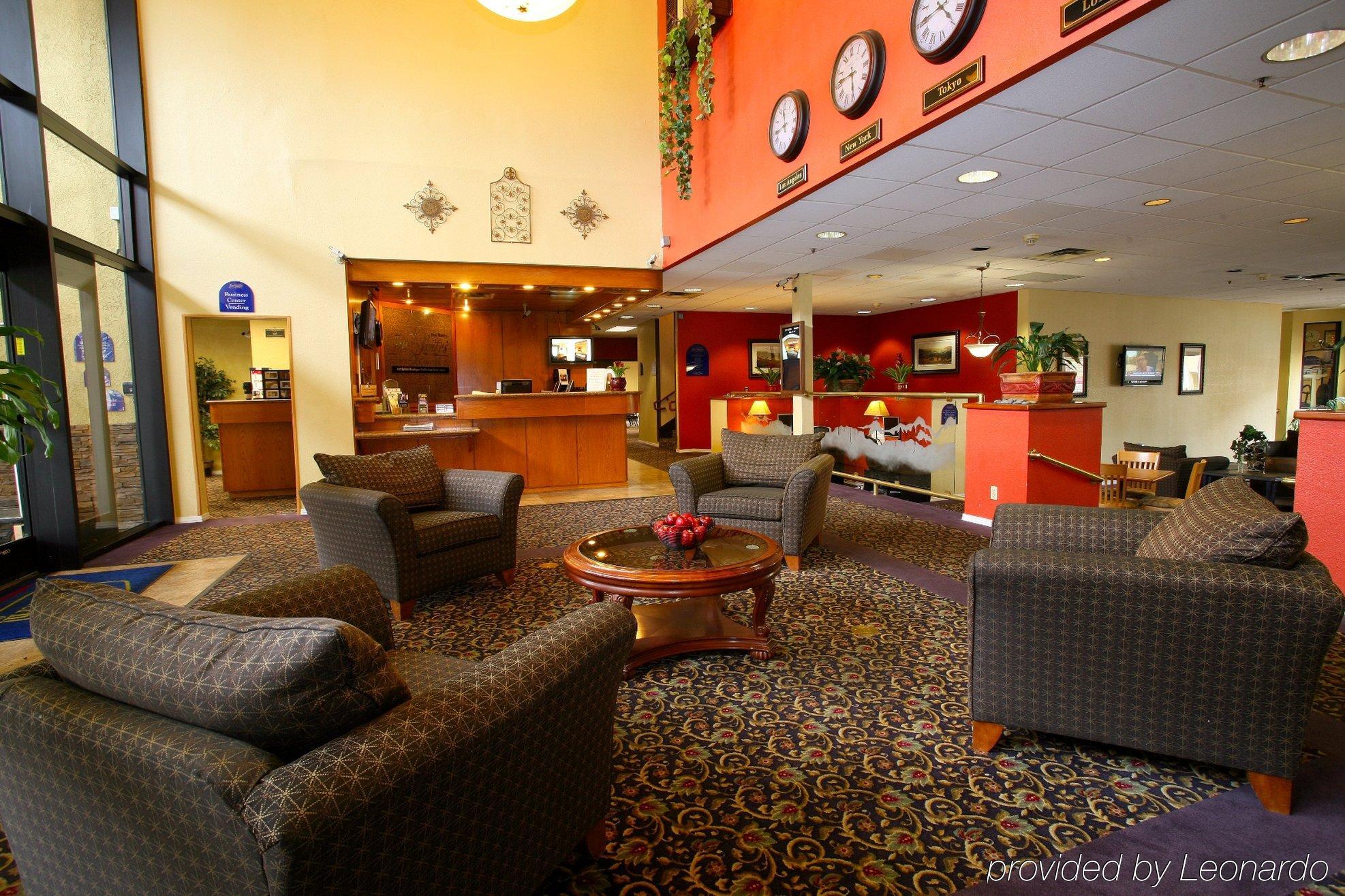 Hotel D'Lins Ontario Airport Interiør bilde