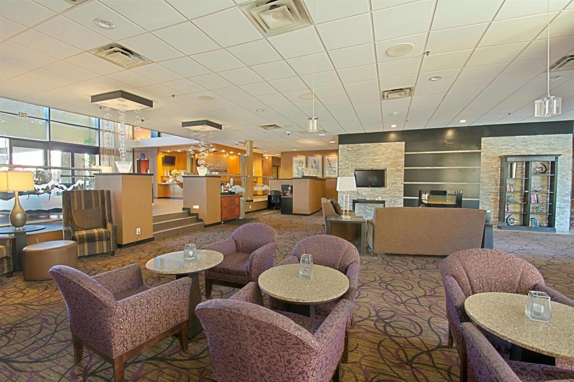 Hotel D'Lins Ontario Airport Eksteriør bilde