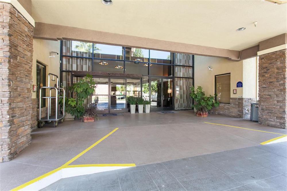 Hotel D'Lins Ontario Airport Eksteriør bilde